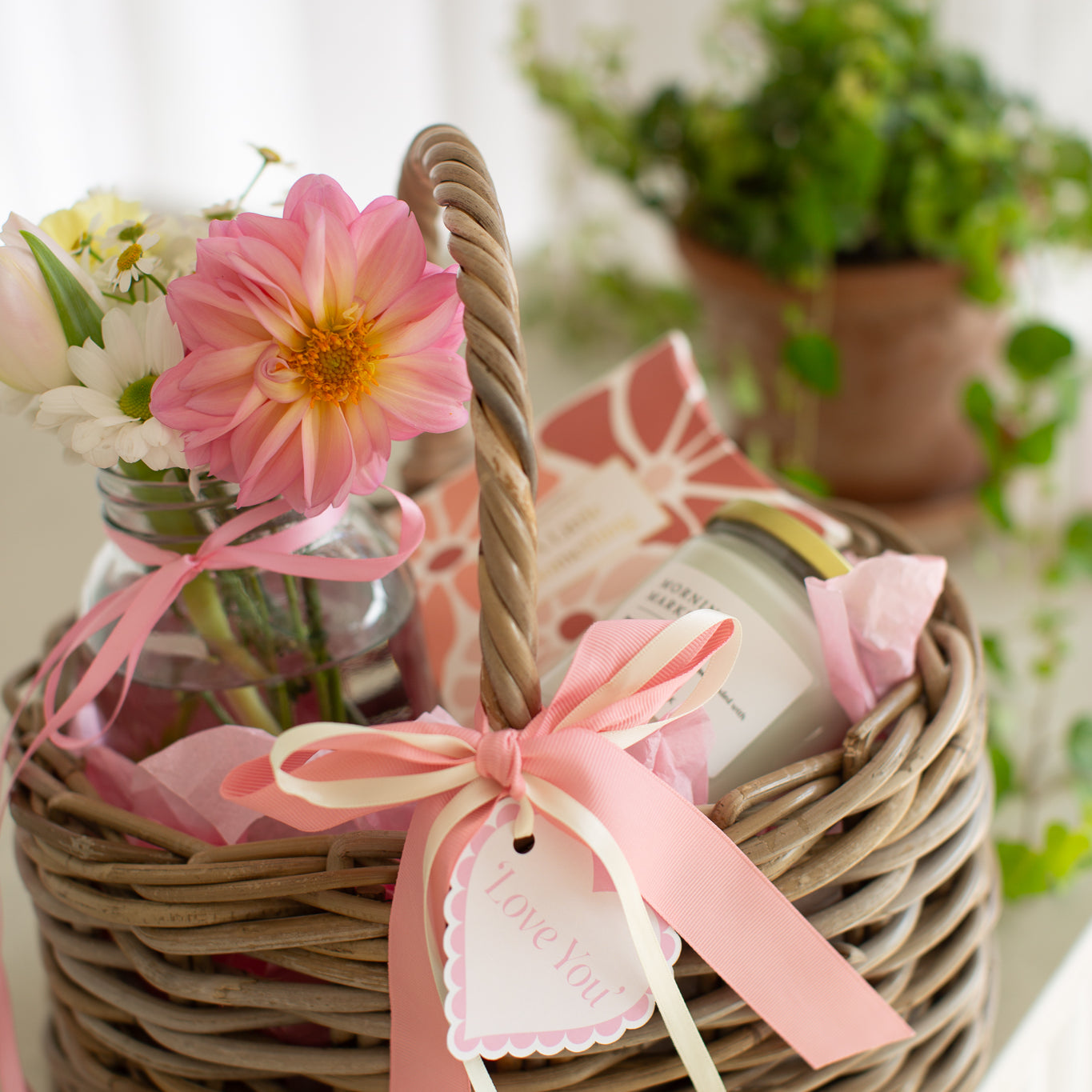 Love You Gift Basket - Posy Mae
